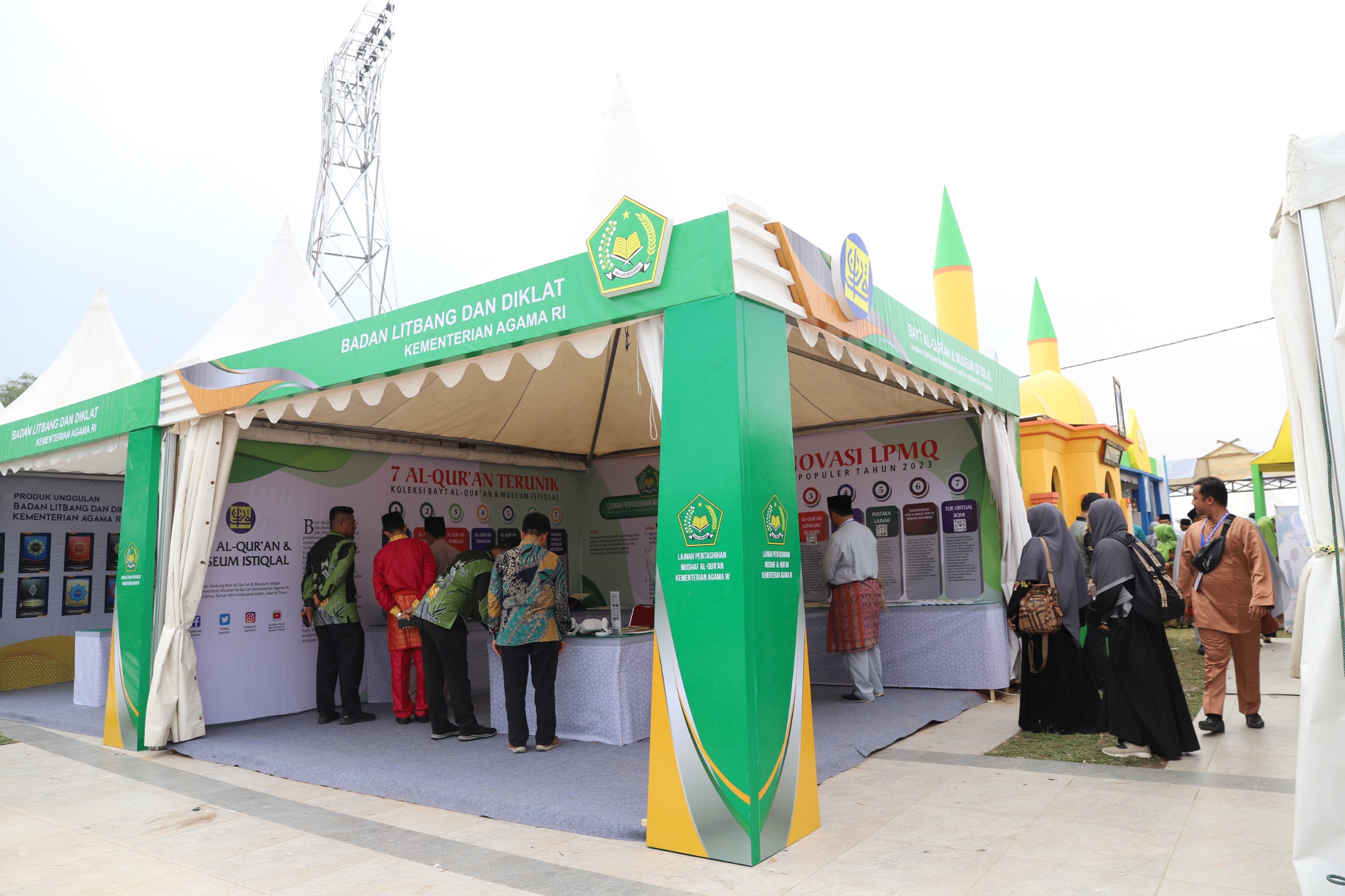 Bayt al-Qur'an dan Museum Istiqlal Menyajikan 7 Al-Qur'an Terunik dan 7 Inovasi LPMQ Terpopuler 2023 dalam acara STQH National XXVII