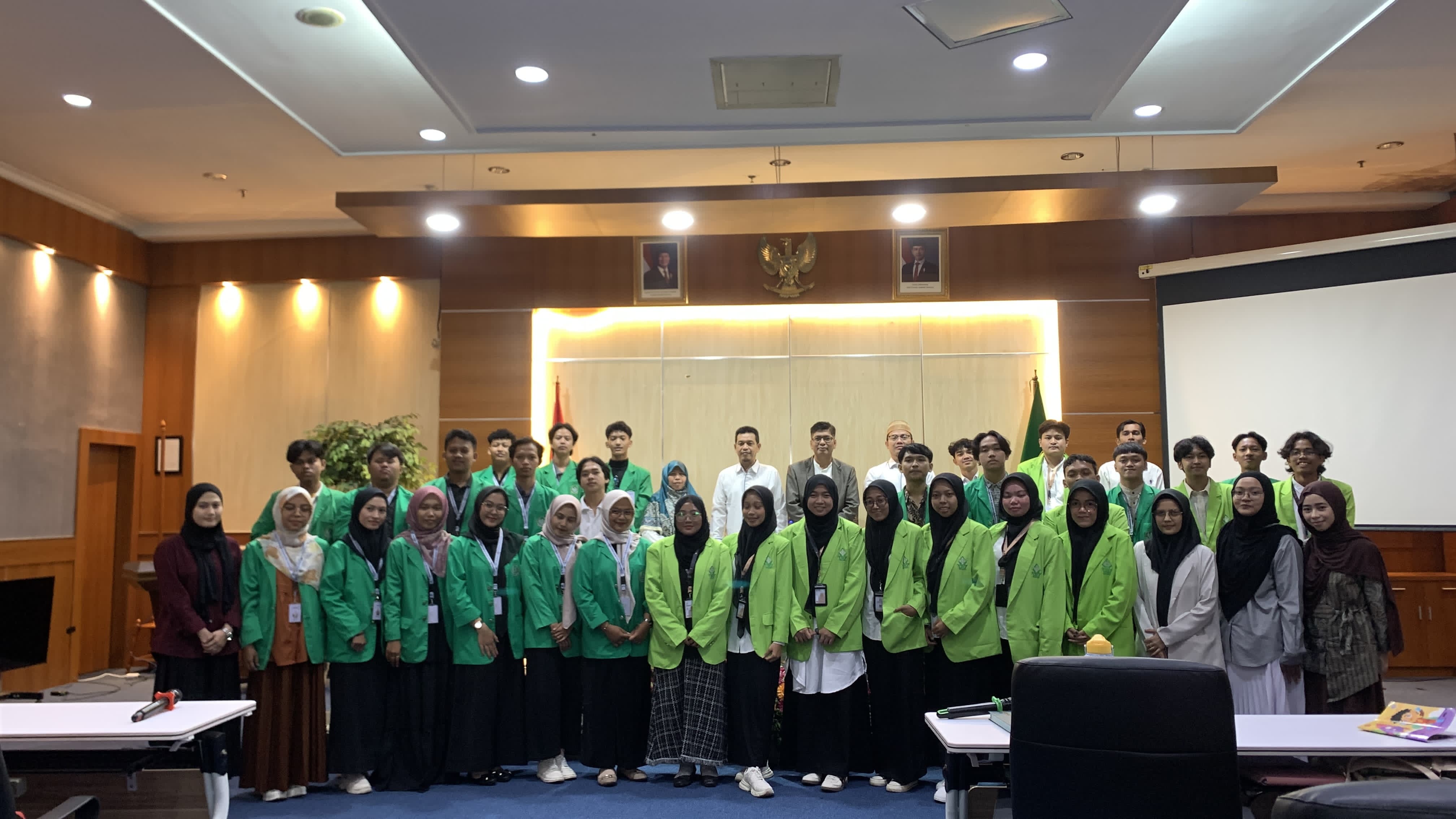 LPMQ Sambut 37 Mahasiswa Magang di Awal Tahun